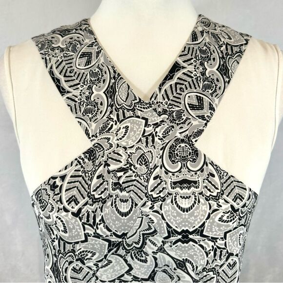 BCBGMaxazria black and white color block Veronika print tunic blouse top size XS - Picture 3 of 6